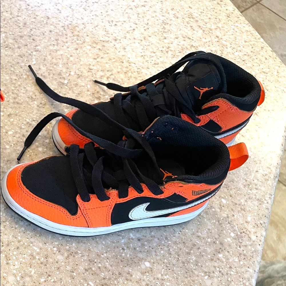 Nike Jordan sneakers 12c worn twice